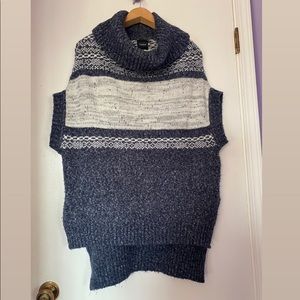Cliche’ Elinor Cowl Neck Sweater size M